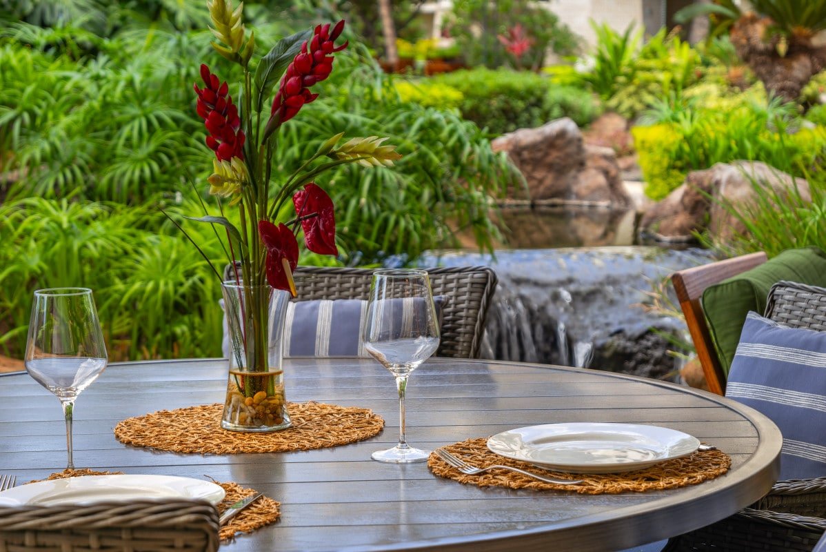 Hale Akaka Falls O-121 one of a kind luxury stay gallery image 3