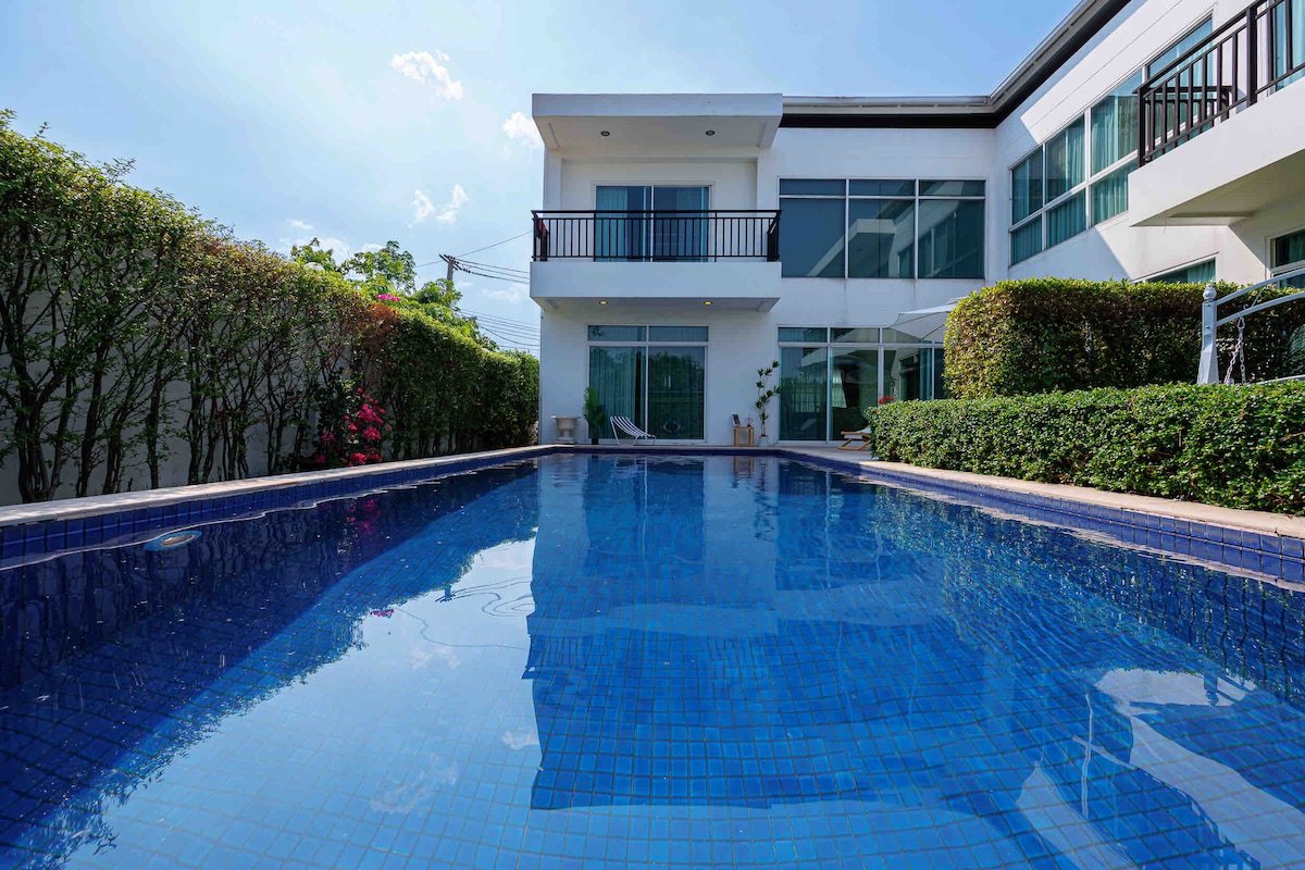 曼谷市中心500平五房独栋泳池别墅/入住3晚以上免费接机一次/行程规划/旅行路线定制 gallery image 3