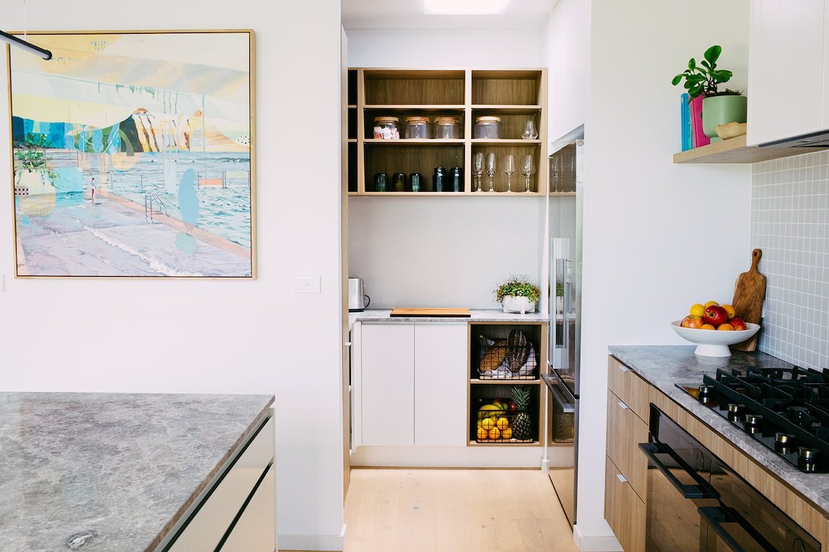 15 min to CBD | 10 min to MCG gallery image 4