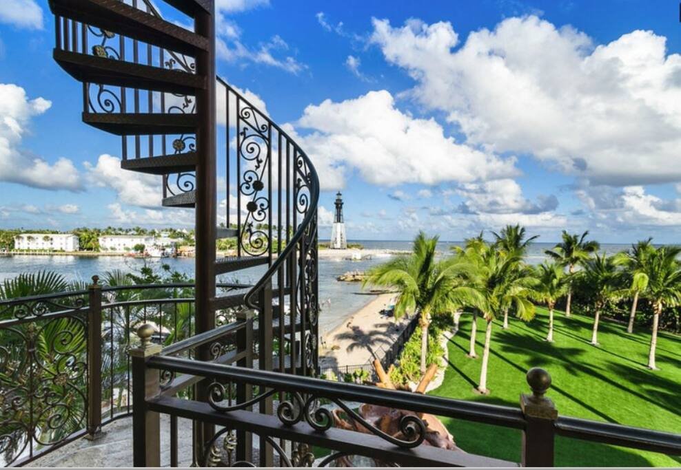 Beachfront Splendor Pompano-Same-day OK – MSG us gallery image 3