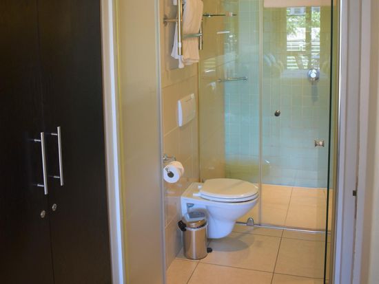Bathroom - Room
