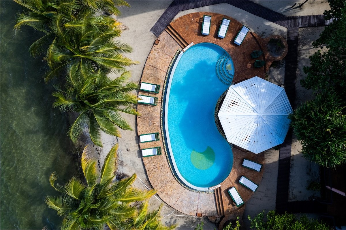 TBS Whole Complex- Beachside-20 Room Large Complex gallery image 3