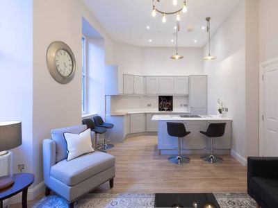 Luxury Nests – Old Town 1