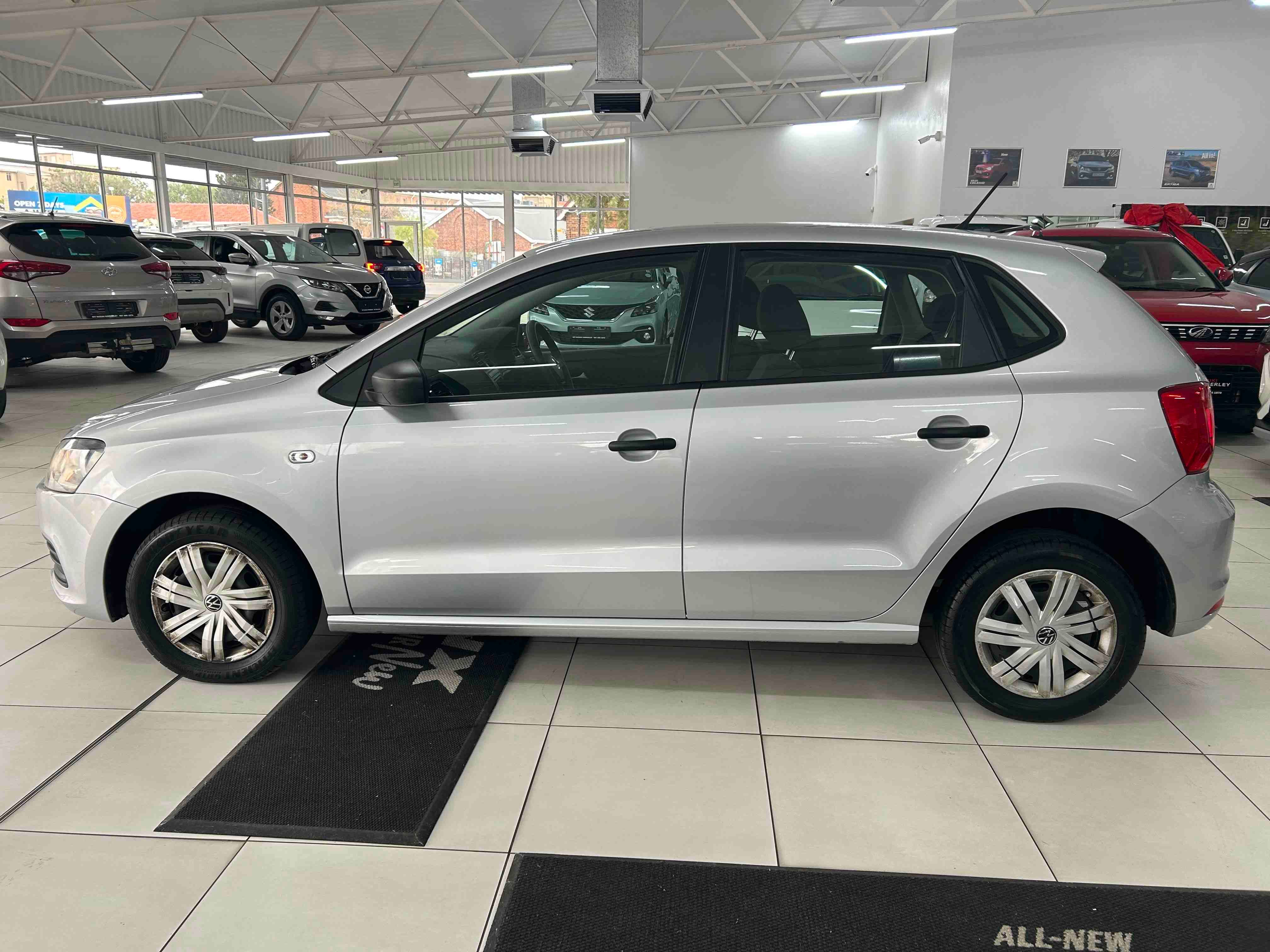 Used car gallery