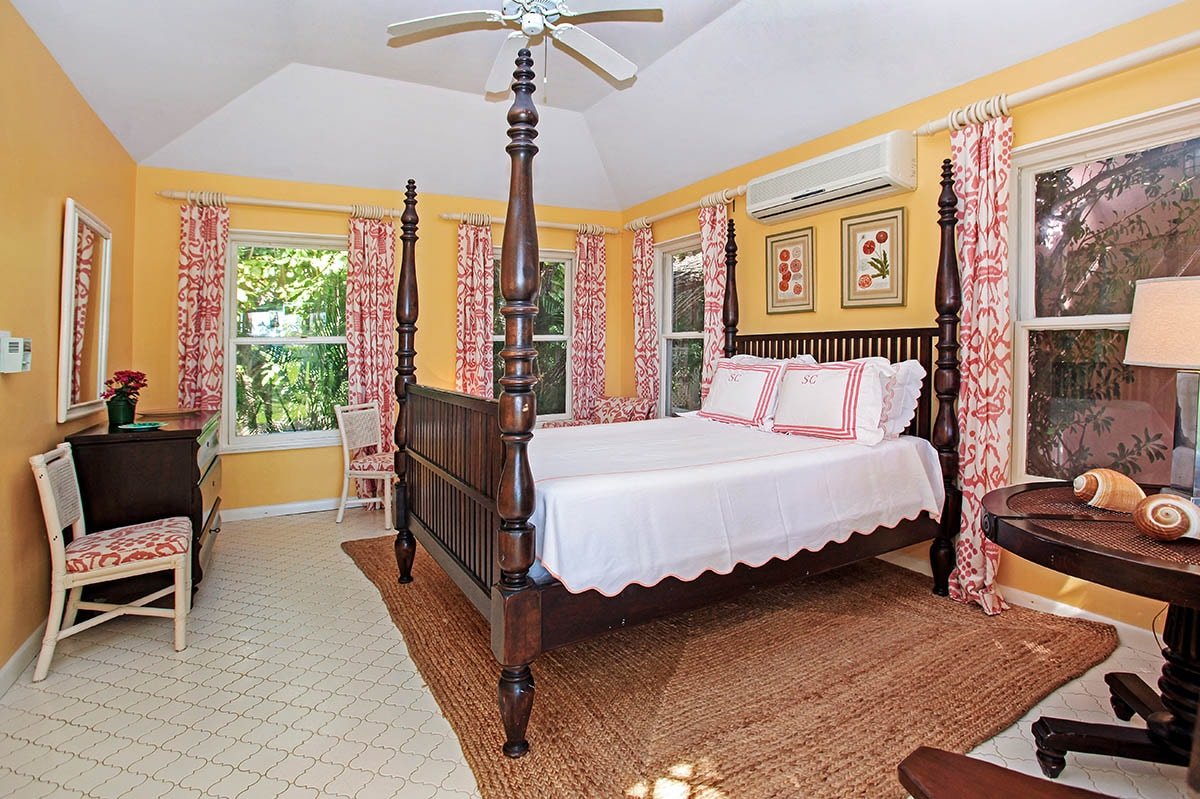 Serendip Cove gallery image 3