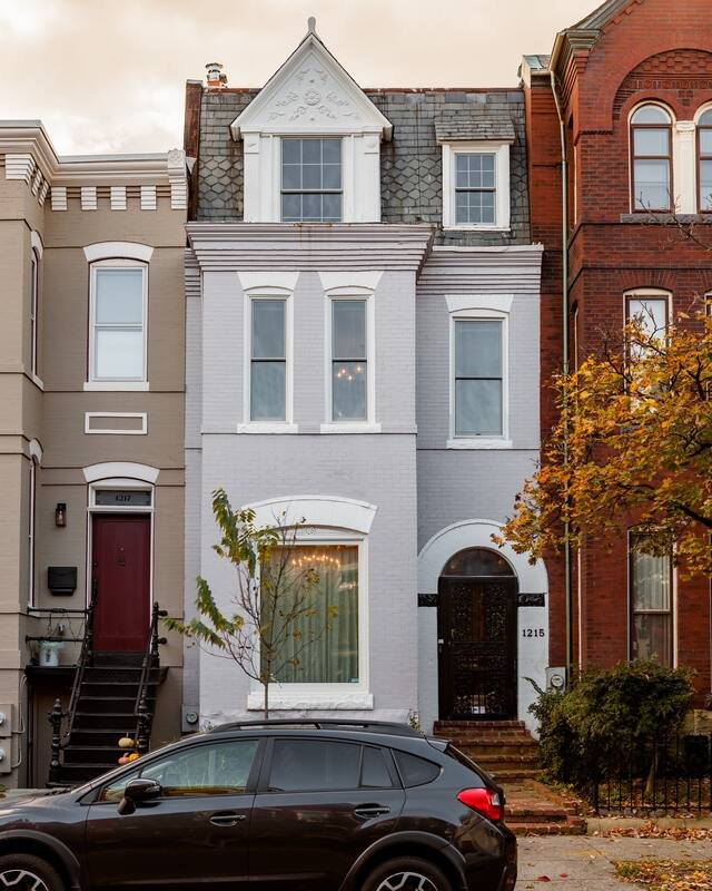 Charming Historic Capitol Hill Row Home w/ Parking gallery image 5