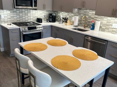 Kendall/Central Square Condo near MIT + Parking