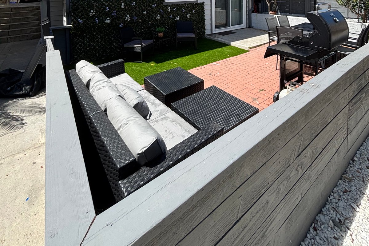 Steps from Water in Mission Beach w Parking, BBQ