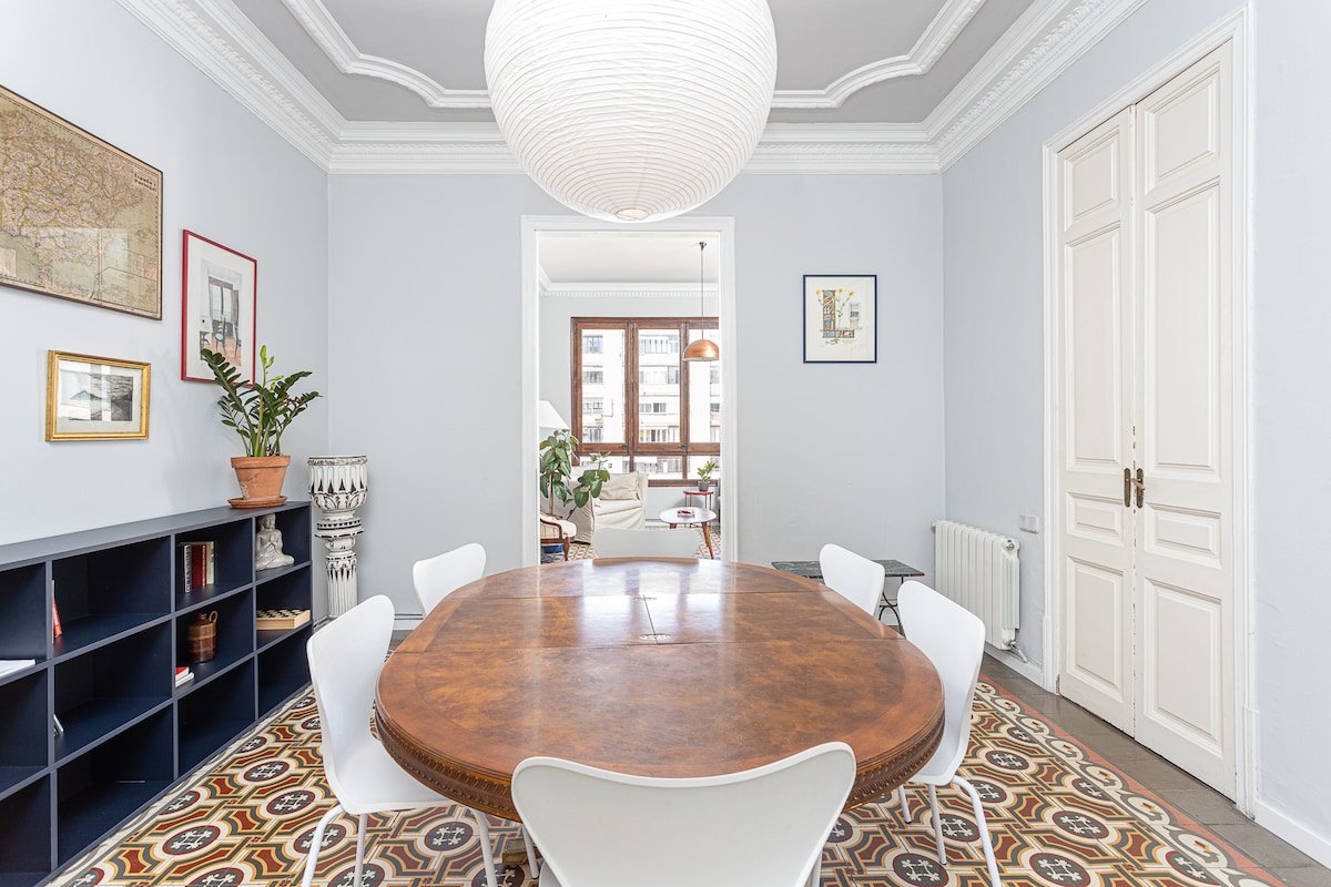 Spacious and Bright Flat Close to Sagrada Familia gallery image 4