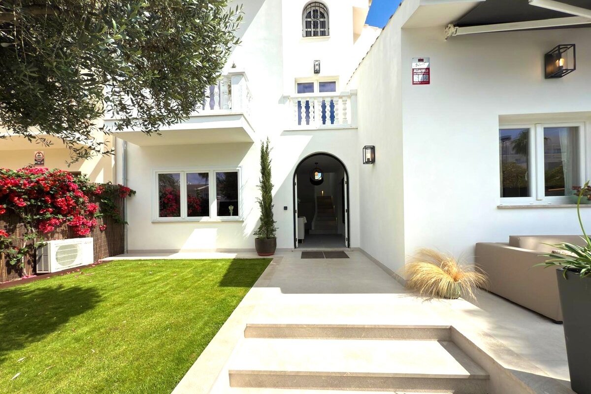 Villa Alegria, con piscina ,cerca de la playa. gallery image 5