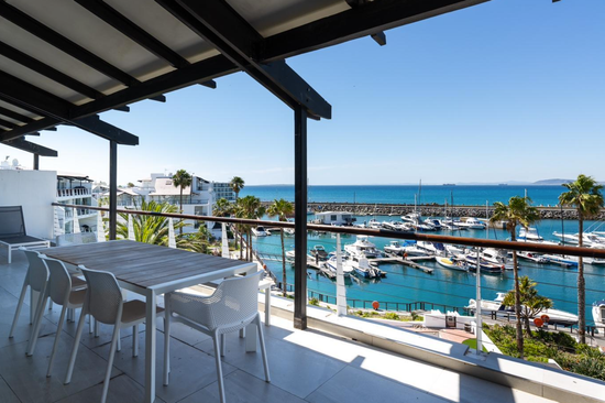 Waterclub Penthouse Photo 22