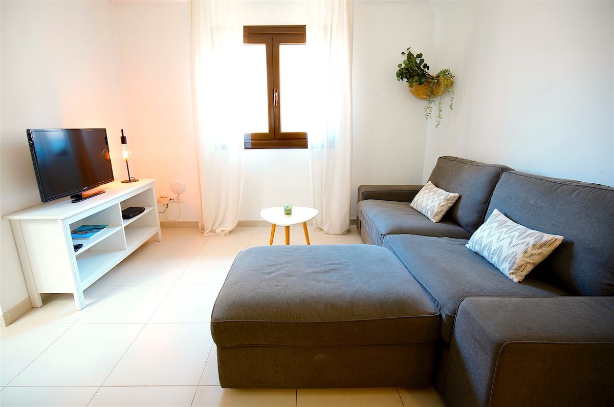 Centro de Palma junto a la Catedral – La Lonja Hom gallery image 2