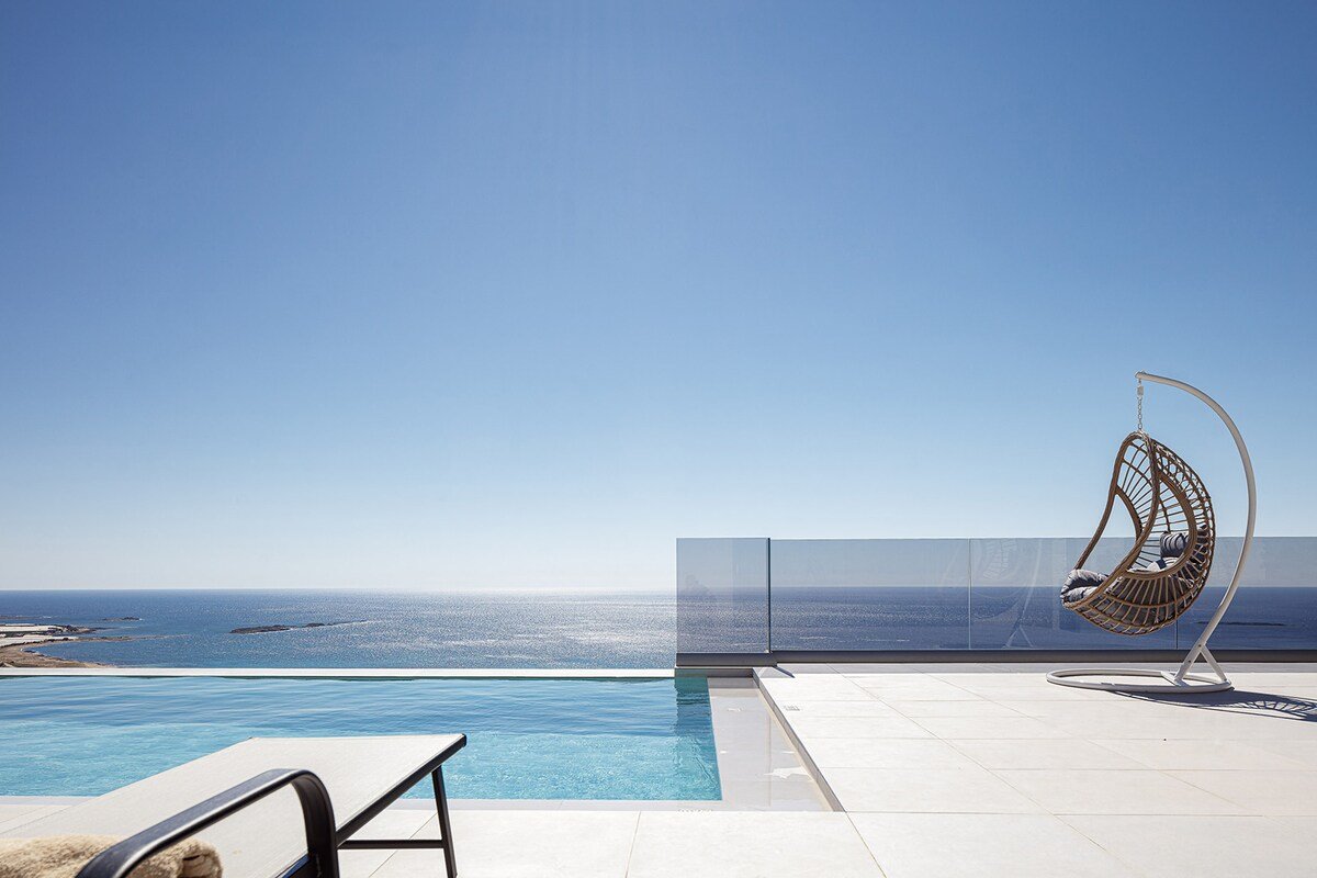 Sunset Lovers Villa, 3 BD, 3 BA, sea view pool gallery image 4