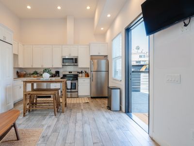 4 Chic Apartments Steps from Old Town: Sleep 24