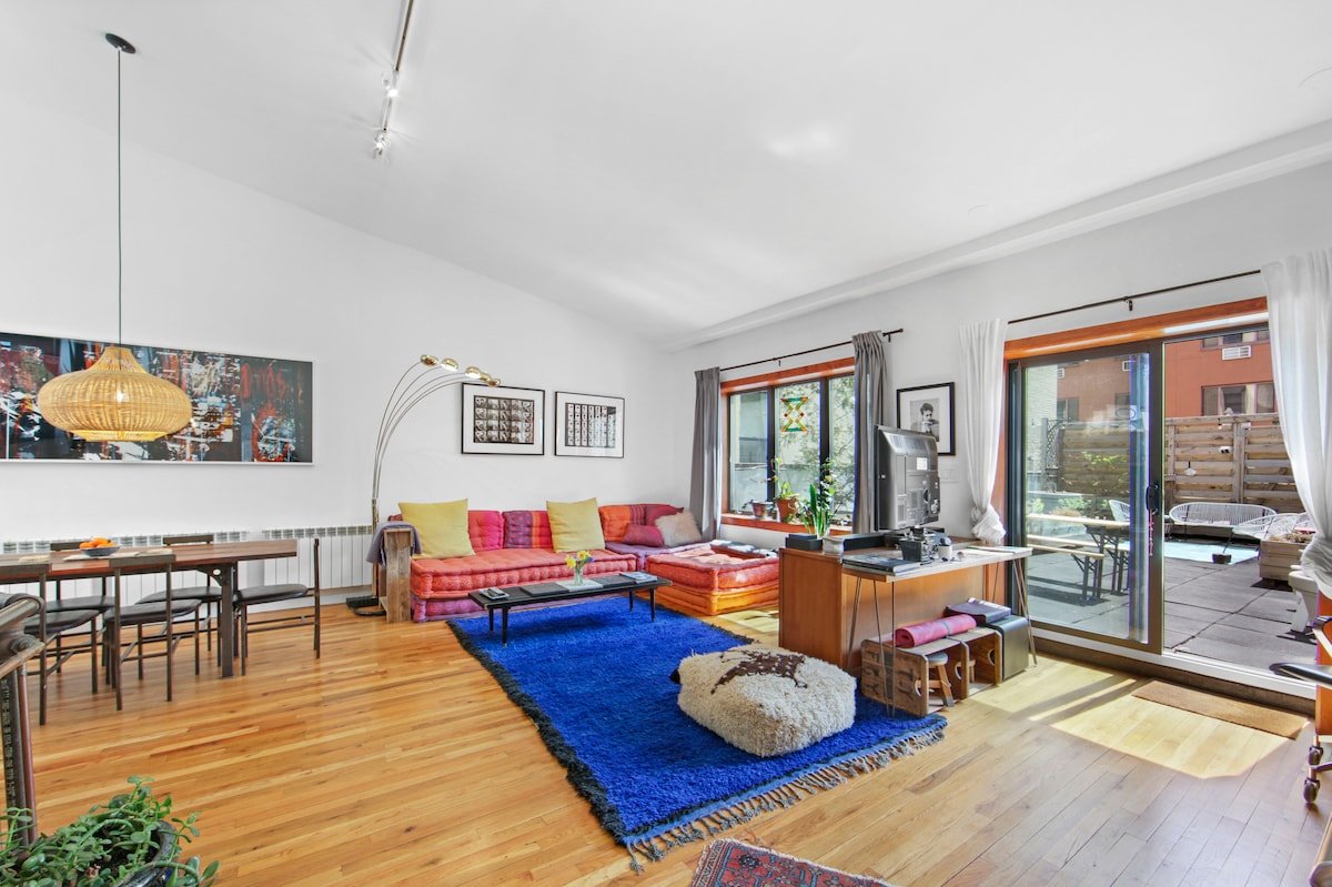 E Village Loft Private Terrace gallery image 2