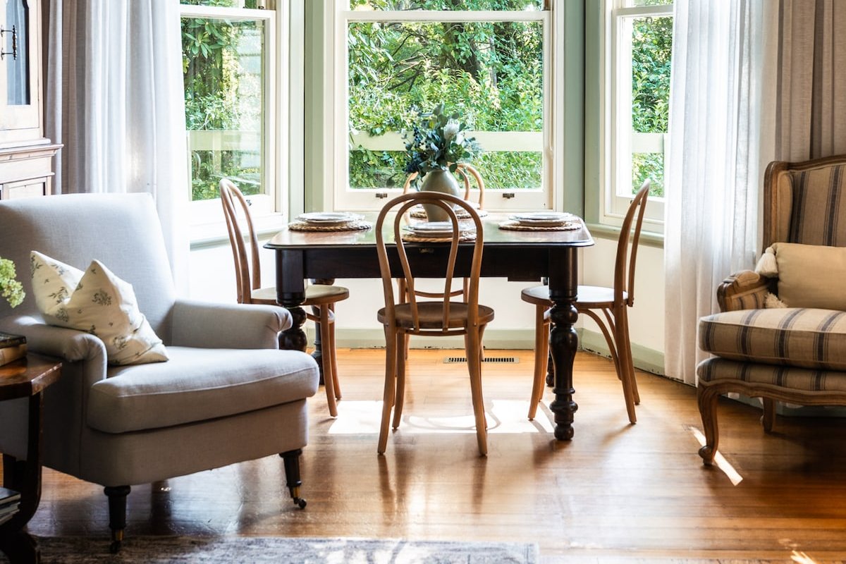 Woolrich Historic Garden Cottage gallery image 2