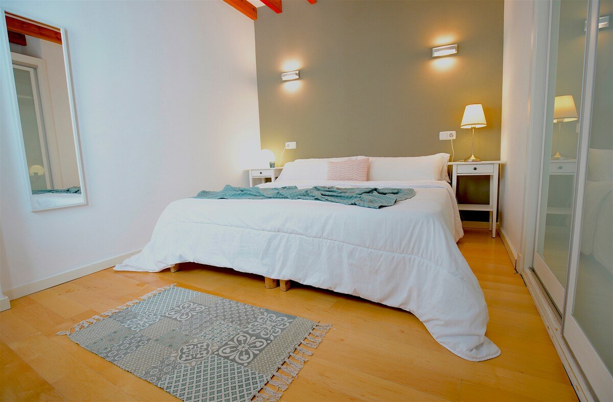 Apartment Montmari TI Spacious with Shared Terrace gallery image 5