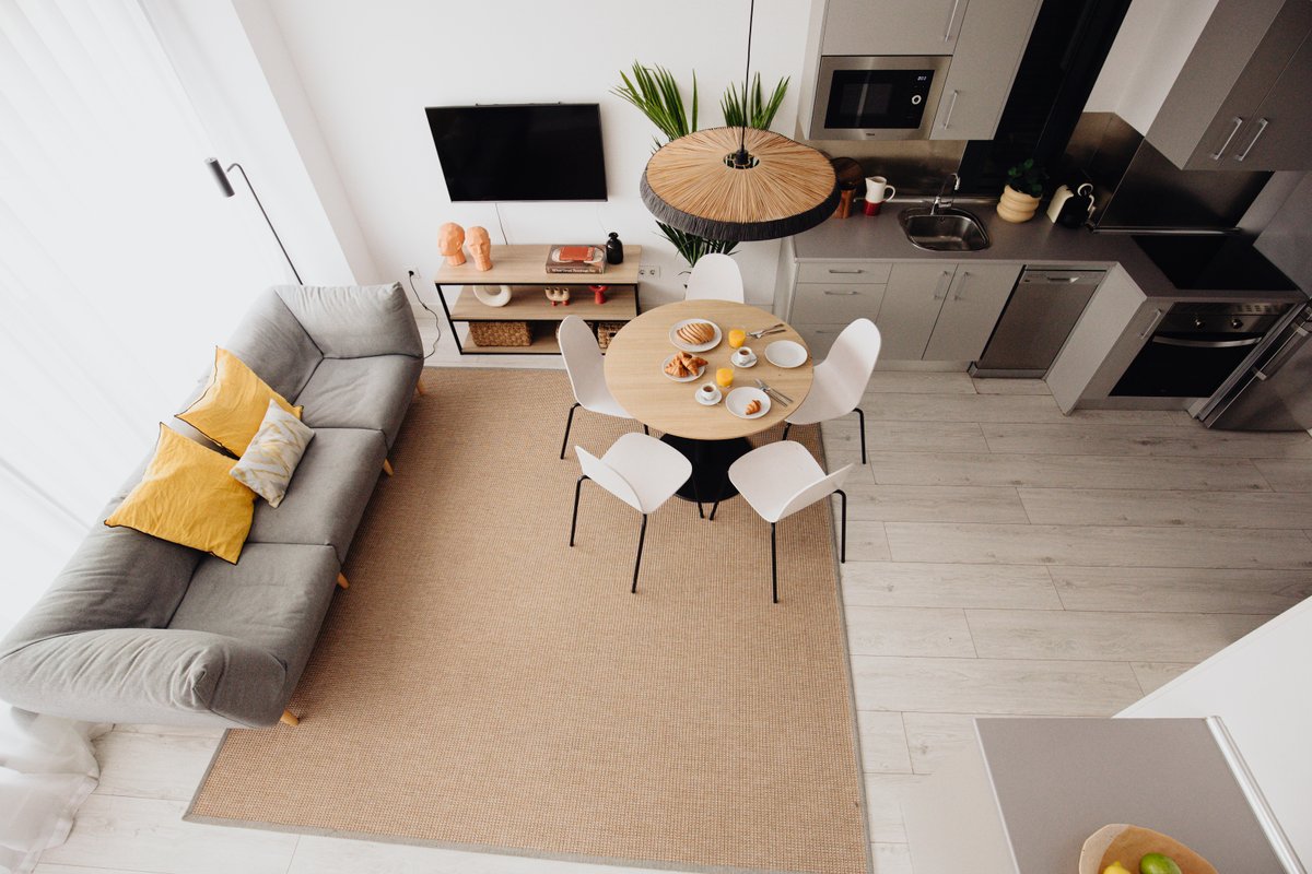 3-bedroom duplex, great views, Reina Sofia, AC