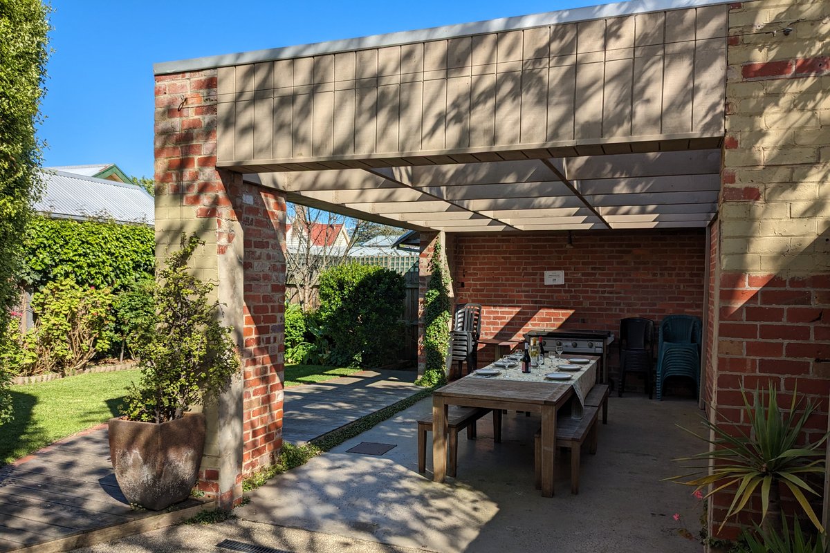 Banks at Queenscliff