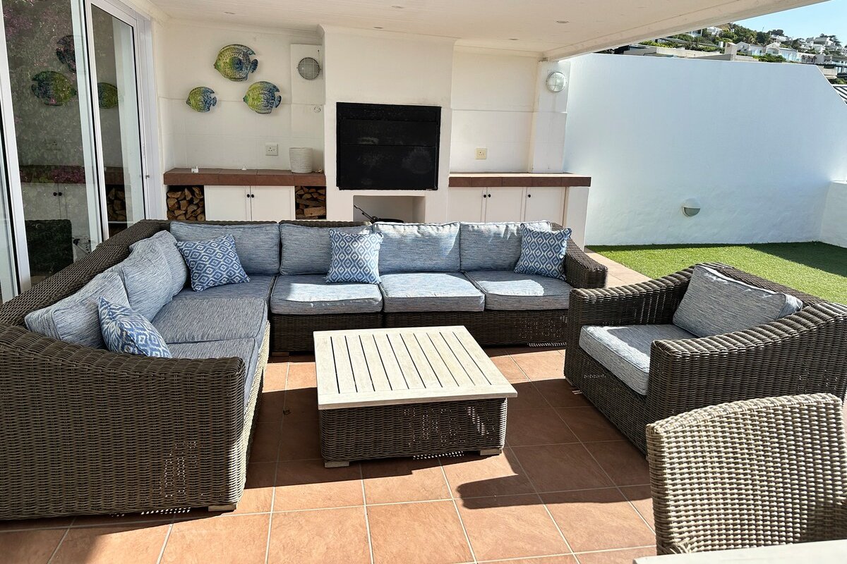 Beautiful Llandudno Beach Villa – Backup Power gallery image 4