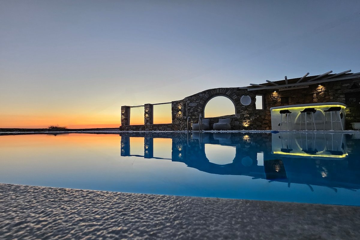 WhiteStone Villa Mykonos with private pool gallery image 3
