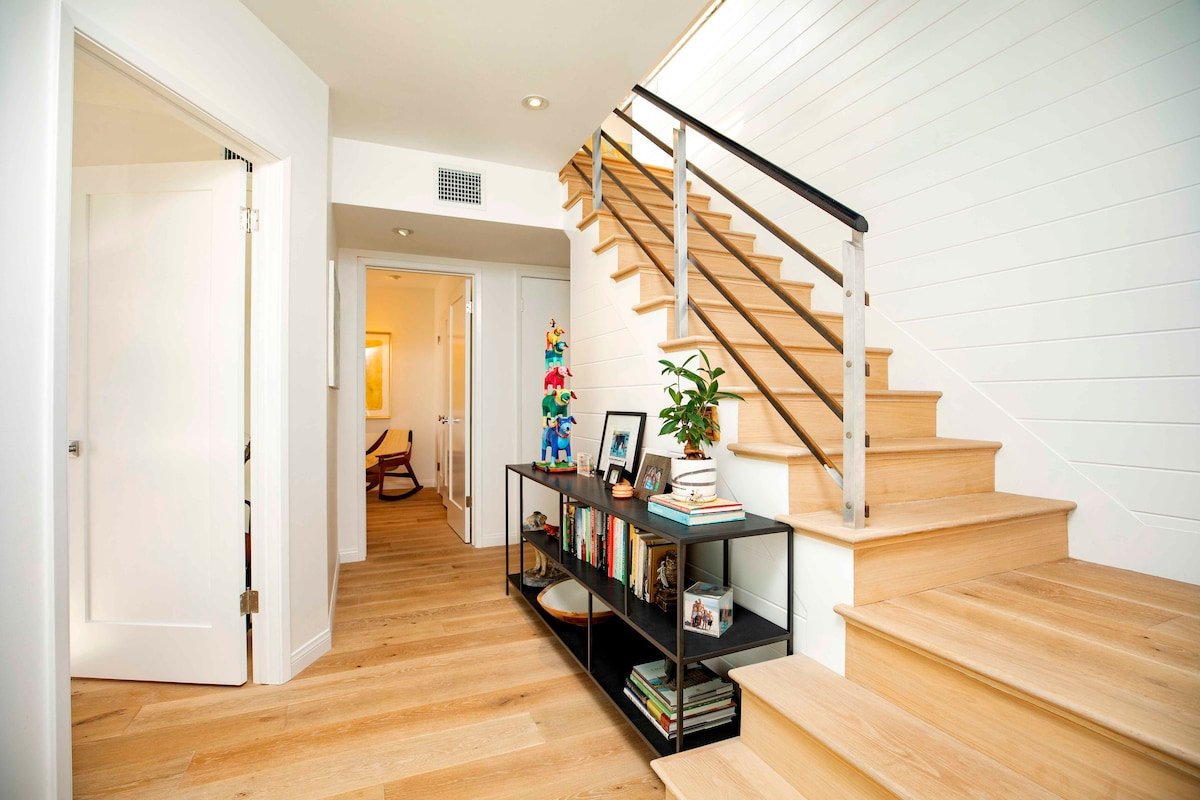 Luxurious Coastal Retreat gallery image 5