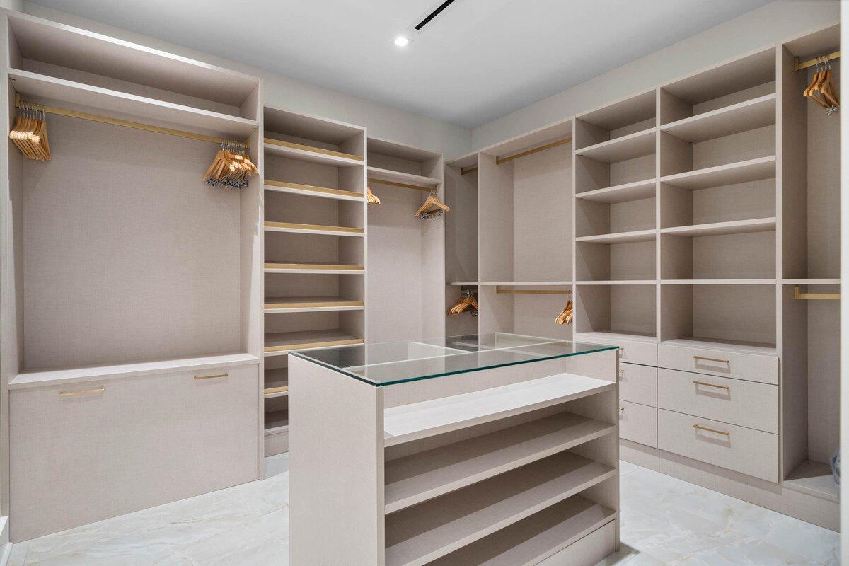 Penthouse with Ocean Views and Infinity Pool gallery image 2