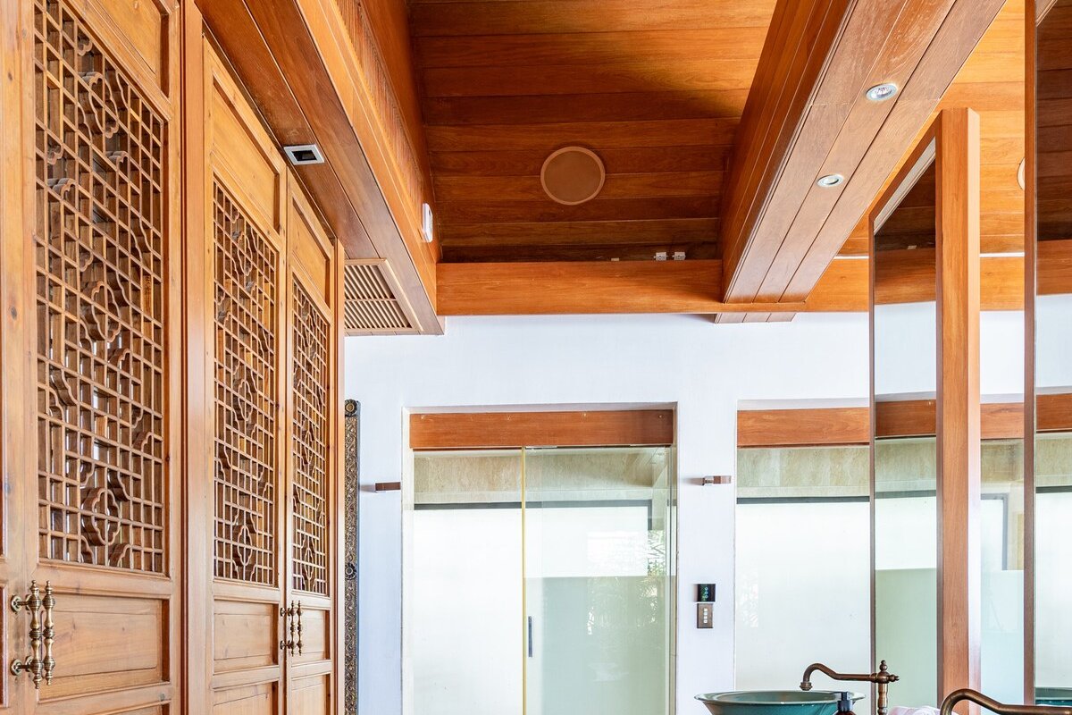 Upni Duniya – Luxury, Beachfront 9-suites Villa gallery image 2