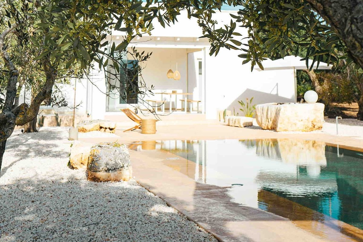 Splendida Villa con piscina a 10 minuti dal mare gallery image 4