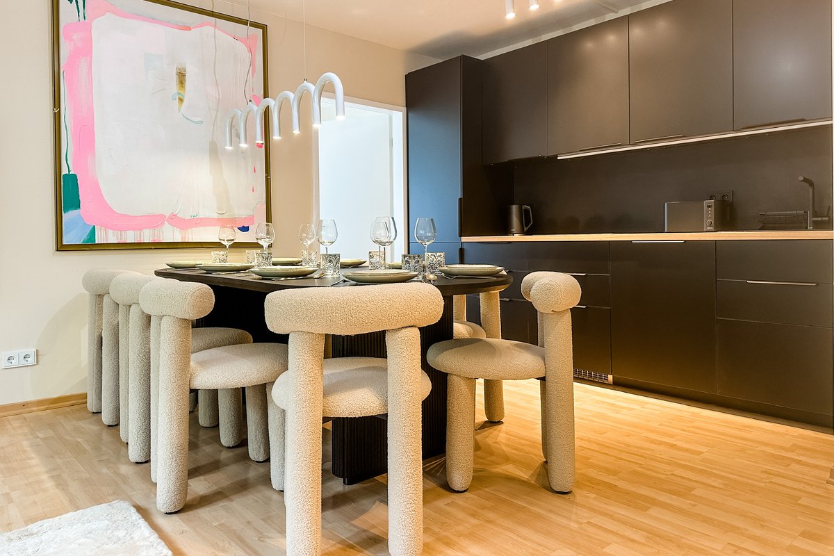 Valemi NEW Luxus 8Per|3BR|2Bad|Central|FreeParking