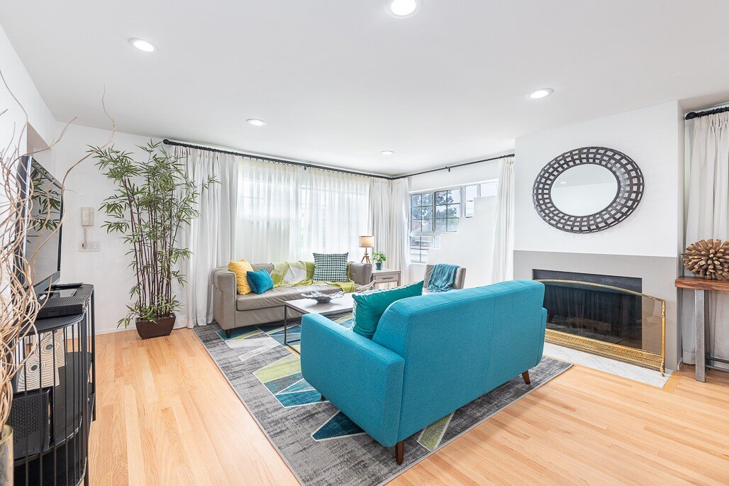 Contemporary Venice Beach Home – Block to Beach gallery image 5