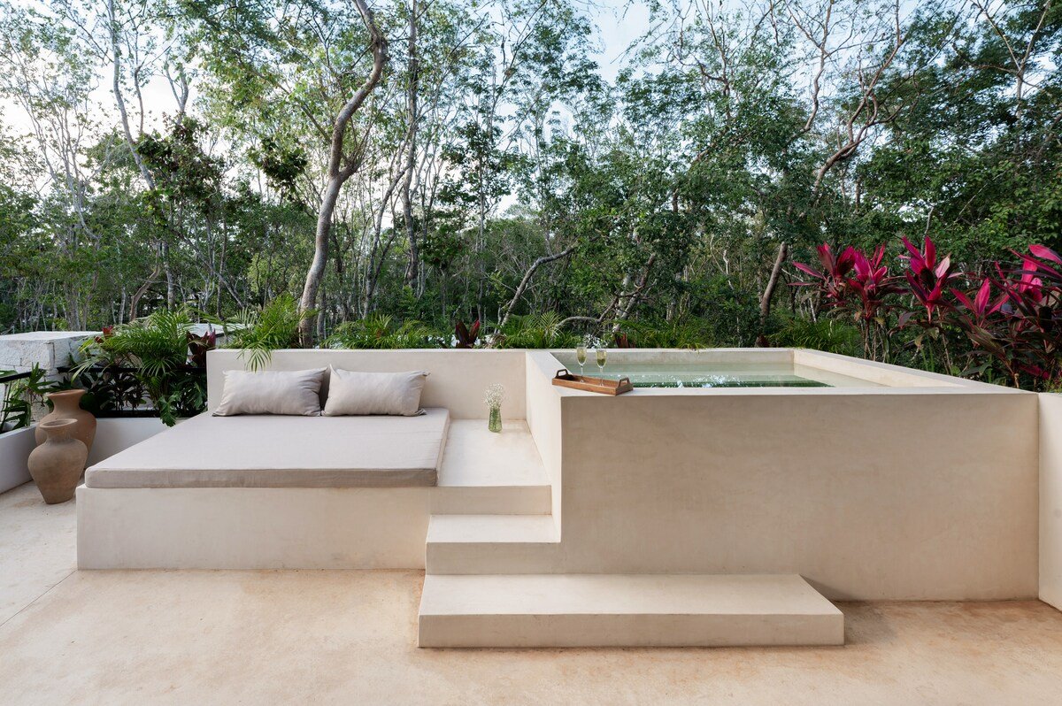 Jungle Estate | Chef incl • Gym • Ideal for Events gallery image 2