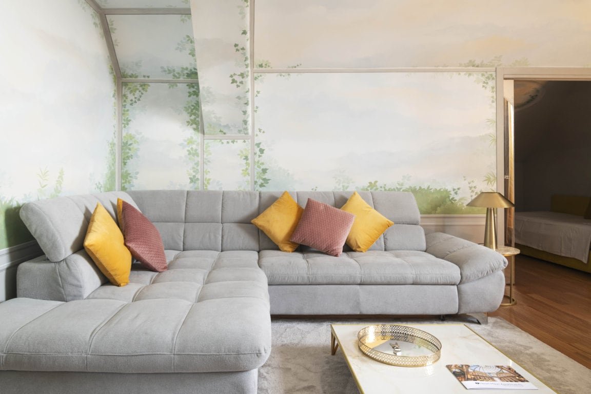 Charming 2 bedrooms apartment few steps from Duomo gallery image 4