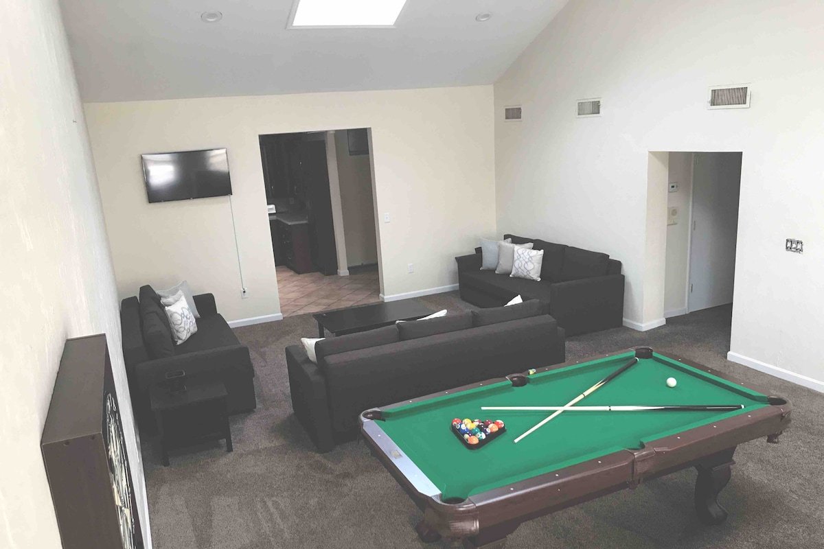 Top of the World gallery image 3