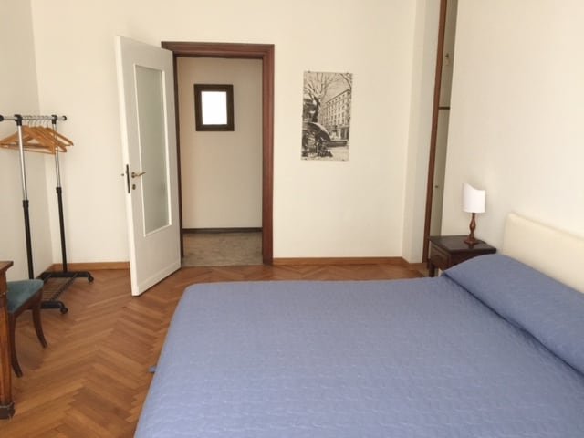 Super central; super large; super clean in Milan gallery image 4
