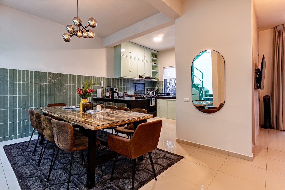 Elegant Condesa Stay, Rooftop & BBQ gallery image 5