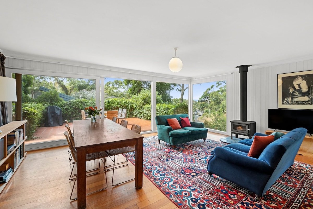 House in central Lorne gallery image 3