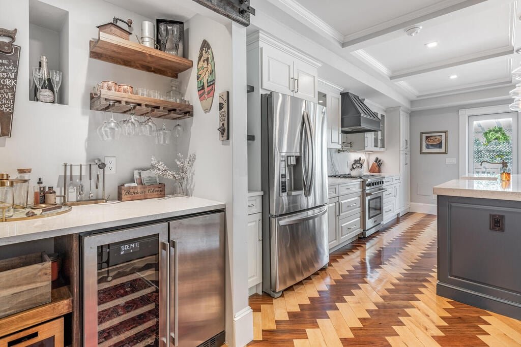 Perfectly Renovated Home w/ Private Outdoor Oasis gallery image 3