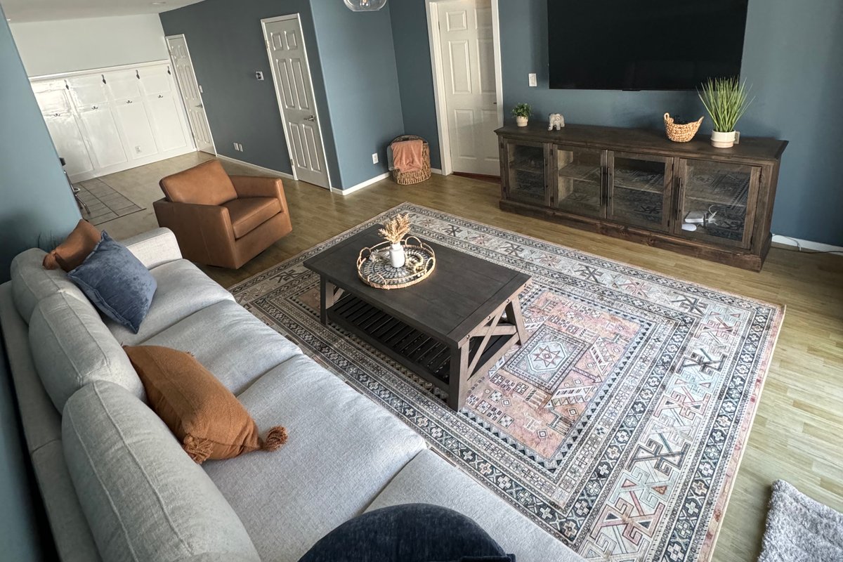 4-bedroom centrally located LA & OC w/hot tub