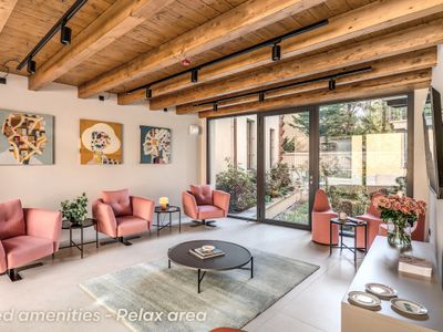 Seety Porta Romana Statue – 1.001