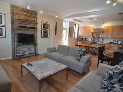 Magic Factory Loft 2East 4 Bd/3 Ba Families Groups