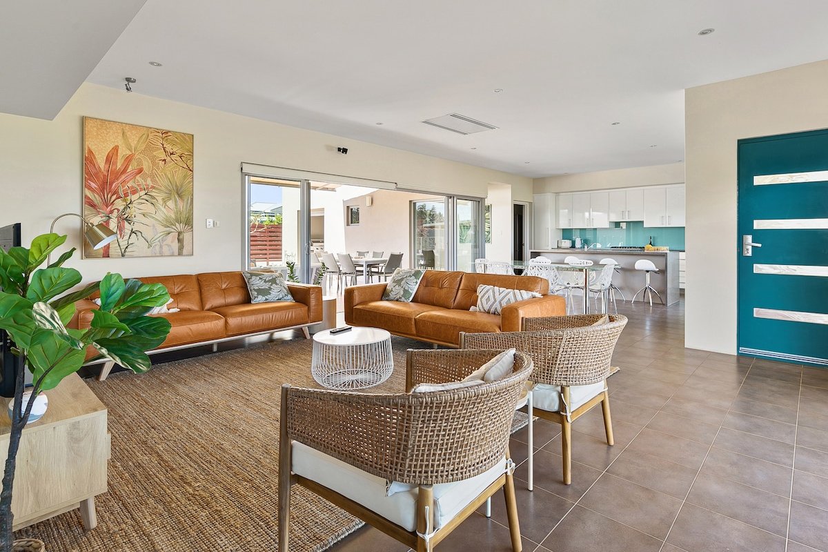 ShoreView Falcon with pool gallery image 4