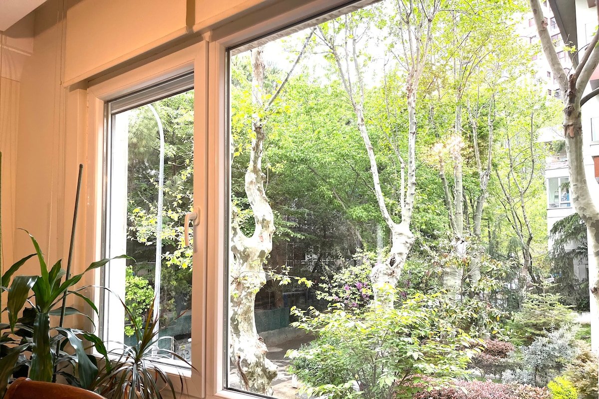 Luxurious Flat with swimpool by the Seaside gallery image 5