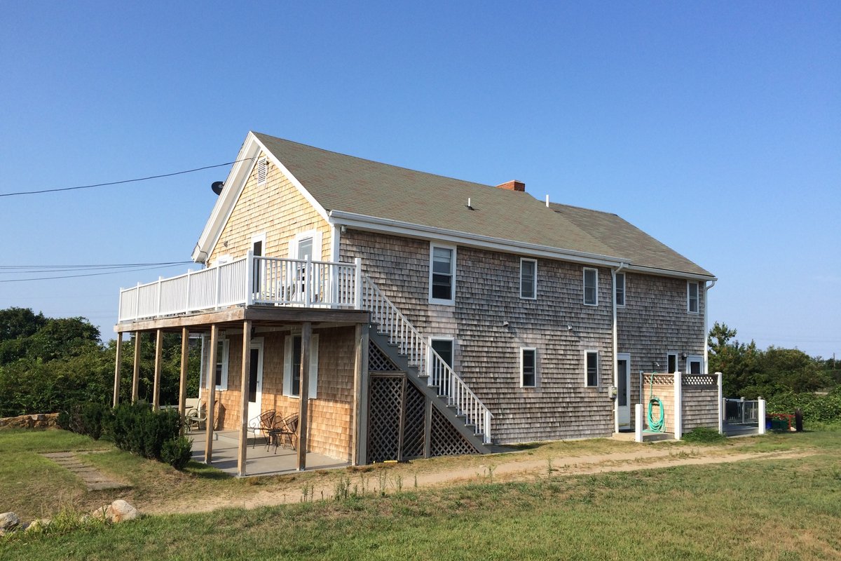 The Tides Lower Apt.