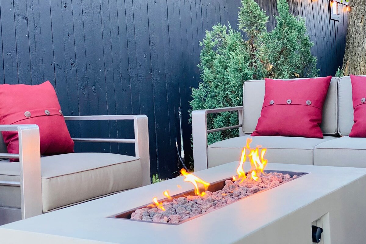 Spacious Home with Heated Pool & Billiard sleep 18 gallery image 4