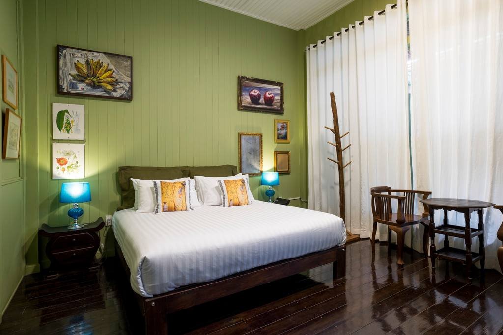 Artist House & Gallery- 4 Guest Suites gallery image 5