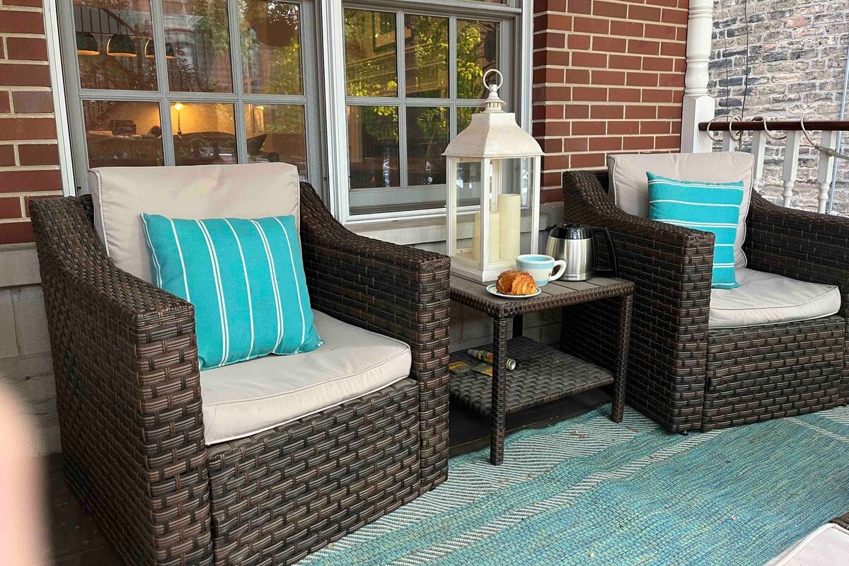 Big 4BR/3.5BA Home Near Everything! gallery image 3