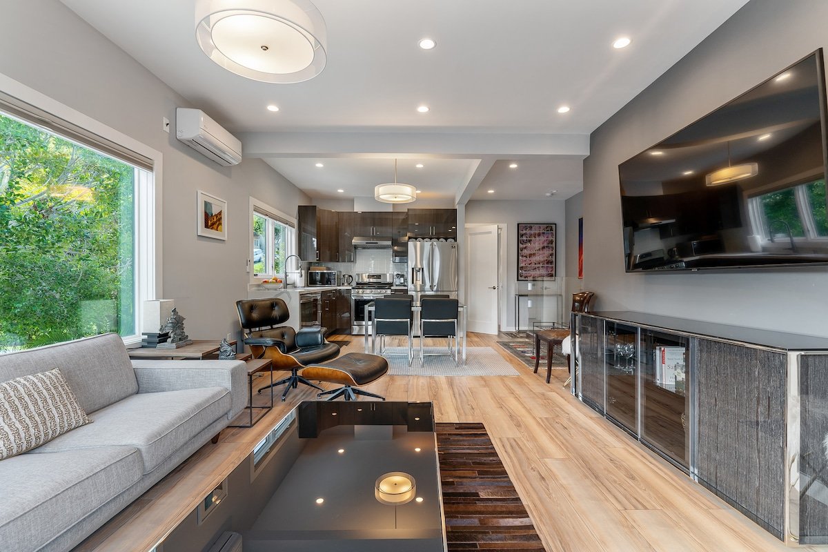 Completely Renovated 2BR 2BA on Dolores St corner gallery image 3