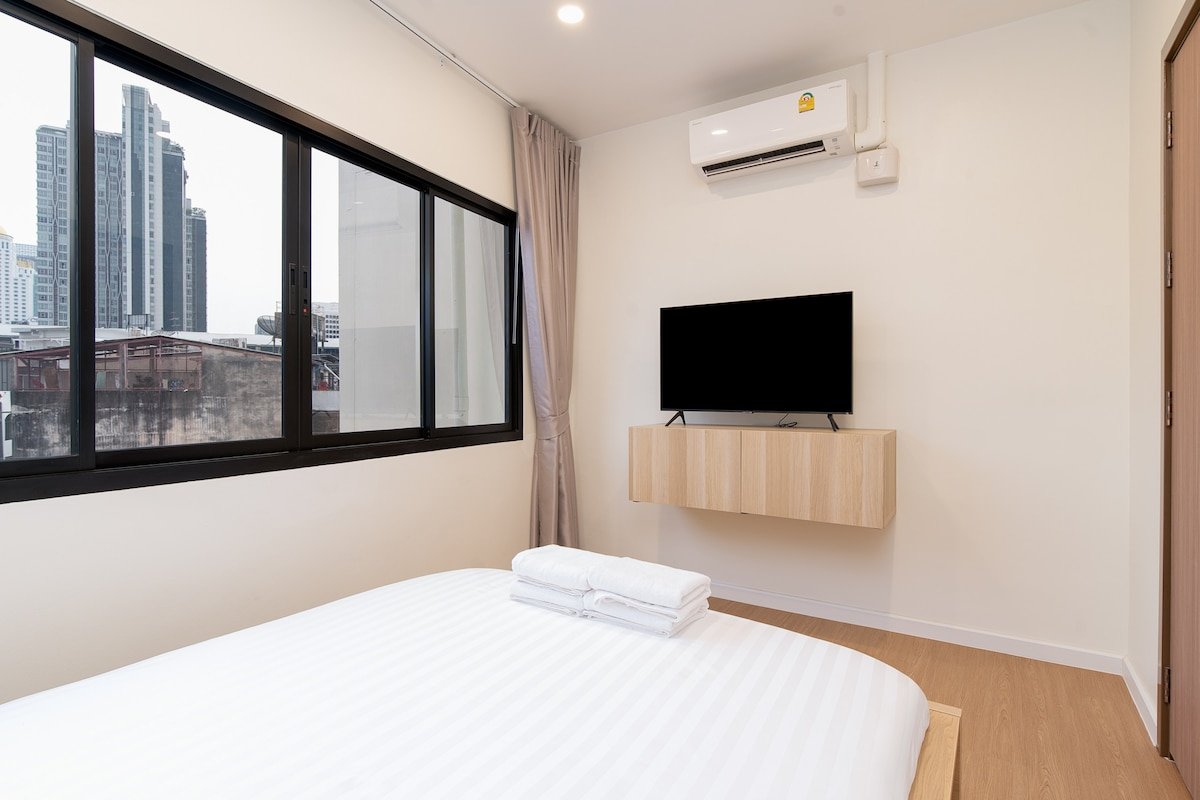 Townhouse in Pratunam Bangkok gallery image 5