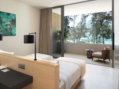 2 Bedroom Azure Seaview Pool Penthouse